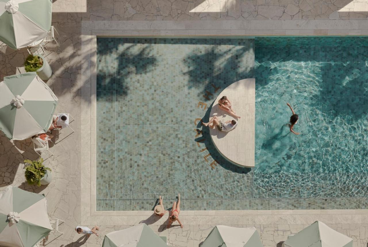 더 칼릴 호텔 브리즈번 외부 사진 The pool at the hotel